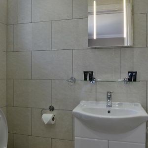 Classic Single Room Shower